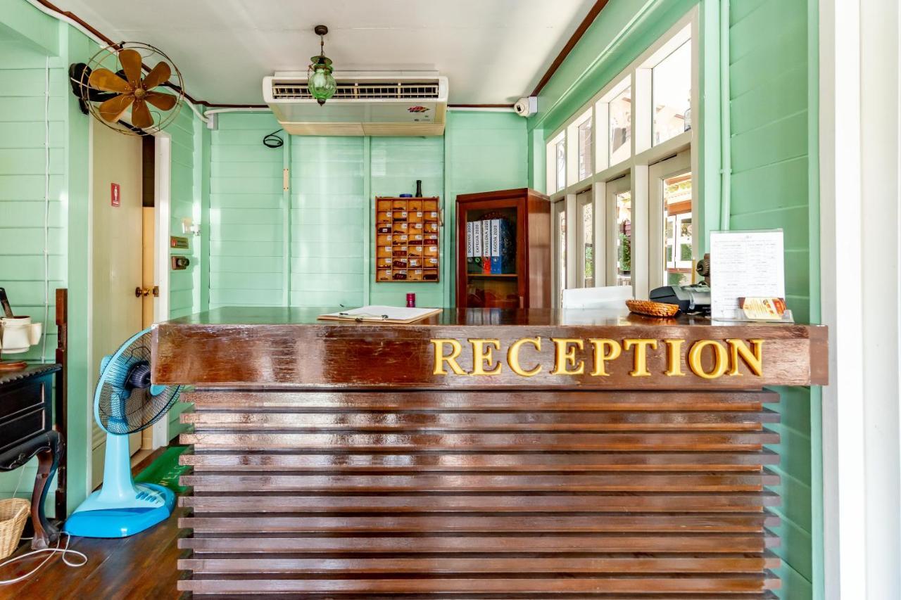 Resort Bangphlat Бангкок Экстерьер фото